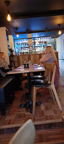 Opinii despre Cafe Nicos în Haslev - Gastronomi og hotelvirksomhed