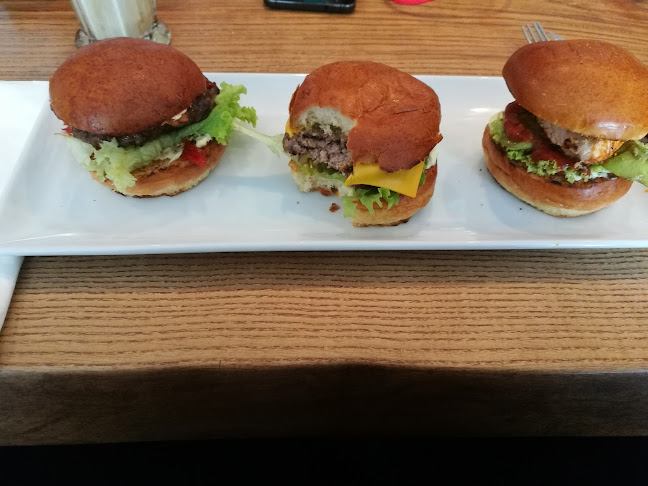 Shakedown Burgers & Shakes - Gastronomi og hotelvirksomhed