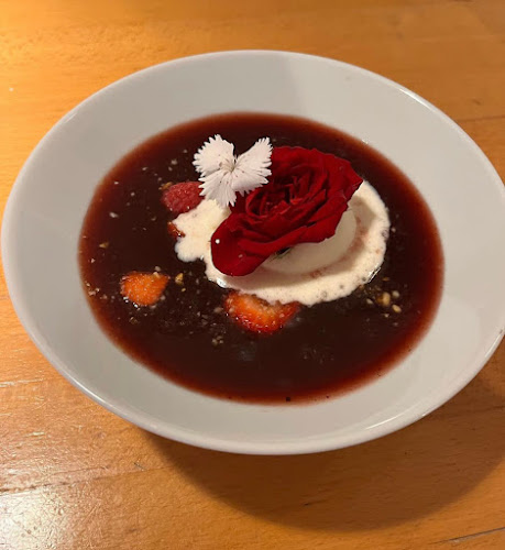 Opinii despre Mikkels Mad în Valby - Gastronomi og hotelvirksomhed