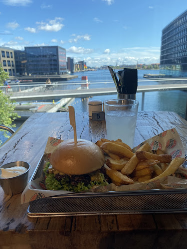 Buns and Patties - Gastronomi og hotelvirksomhed