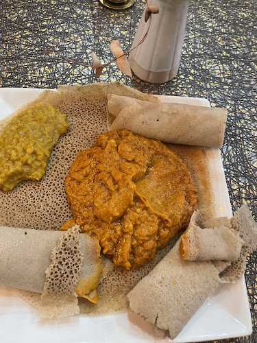 Injera - Gastronomi og hotelvirksomhed