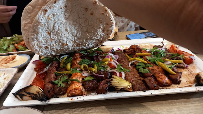 Barakat - Gastronomi og hotelvirksomhed