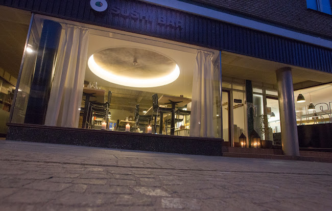 Yutaka Spisehus & Take away