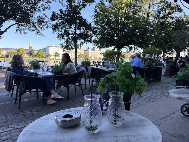 22 Kitchen & Bar - Gastronomi og hotelvirksomhed