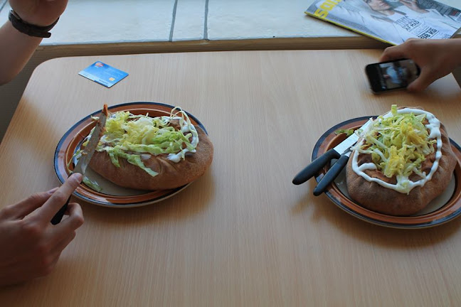 Opinii despre Sams Pizza. în Esbjerg - Gastronomi og hotelvirksomhed