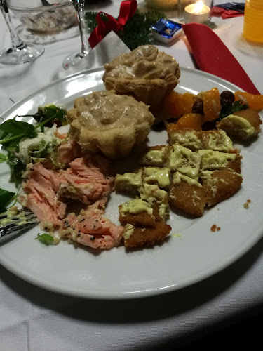 Opinii despre Bredsten Hallen's Cafeteria v/Klaus Bager în Bredsten - Gastronomi og hotelvirksomhed