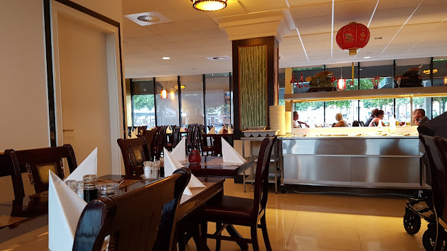 Comentarii opinii despre Asia House