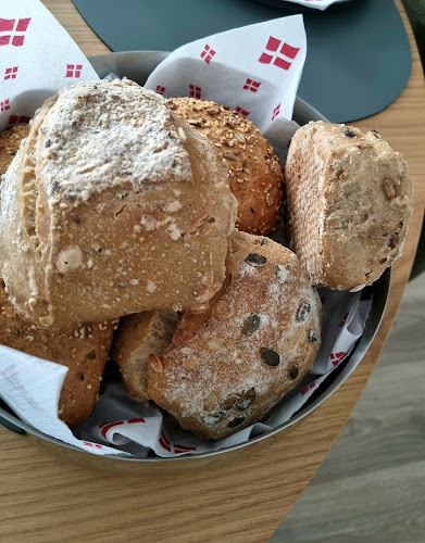 Comentarii opinii despre Byens Bager i Hedehusene