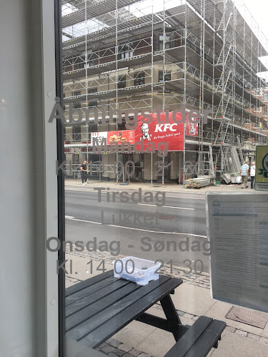 Comentarii opinii despre Naked Sushi