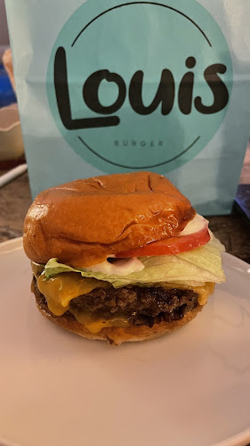 Opinii despre Louis Burger în Frederiksberg - Gastronomi og hotelvirksomhed