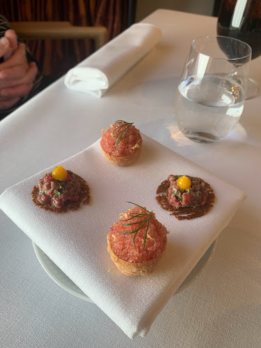 Comentarii opinii despre Henne Kirkeby Kro