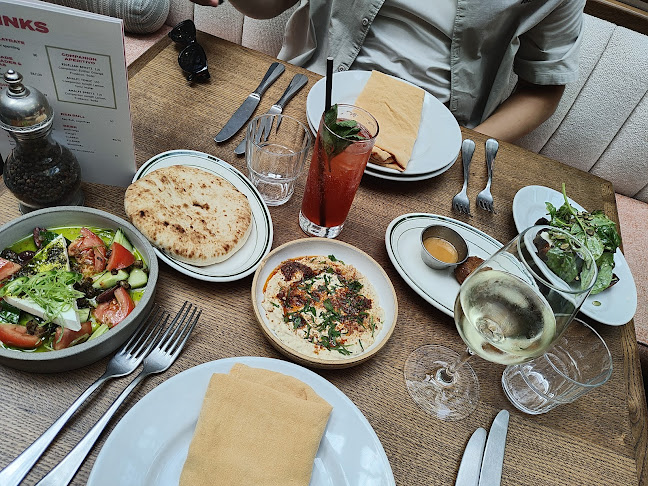 NENI København - Gastronomi og hotelvirksomhed