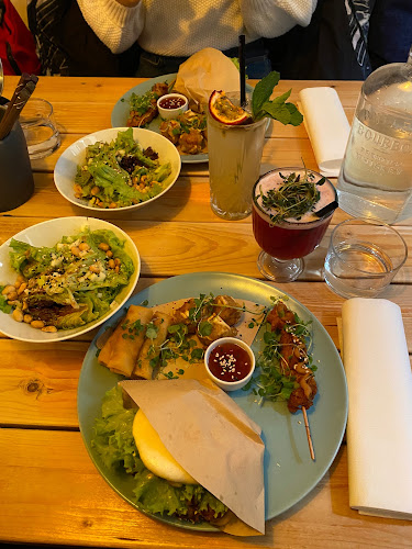 WHY Food and Cocktails - Gastronomi og hotelvirksomhed