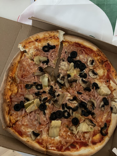 Jydeholmens Pizzeria - København