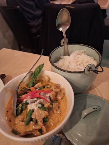 Opinii despre Tuk Thai Take Away în Helsingør - Gastronomi og hotelvirksomhed