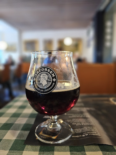 Comentarii opinii despre Allé Kroen