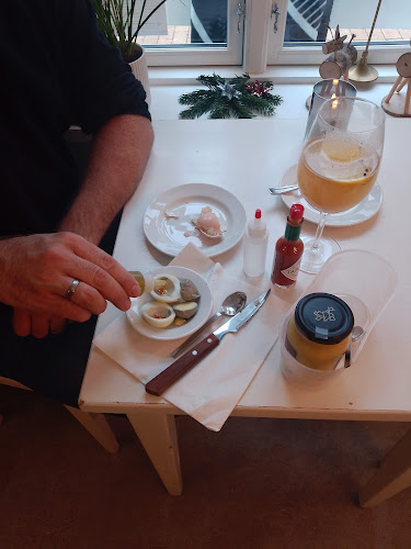 Comentarii opinii despre Café Glass