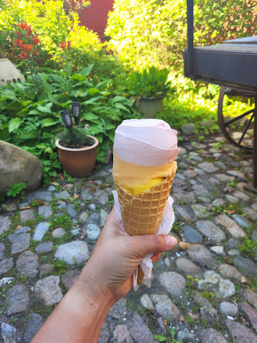 Snedkergaarden iscafe - Sæby