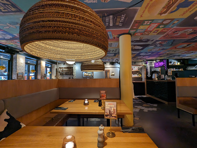 Halifax - Gastronomi og hotelvirksomhed