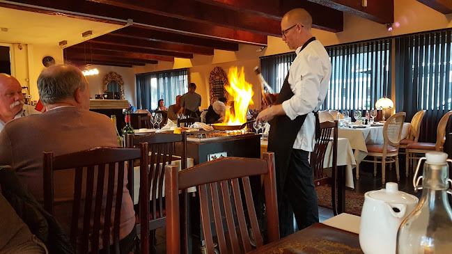 Restaurant Hviid's Vinstue - Gastronomi og hotelvirksomhed