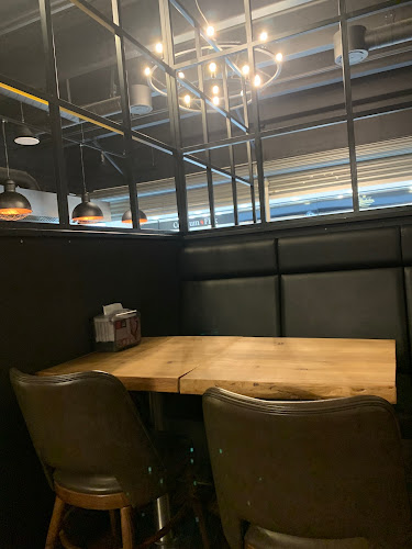 Konya Kebab - Gastronomi og hotelvirksomhed