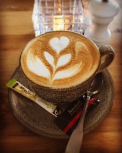 Opinii despre Café Nöa'h în København - Gastronomi og hotelvirksomhed