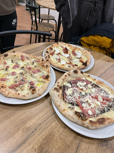 Da Gallo Pizzeria - Gastronomi og hotelvirksomhed