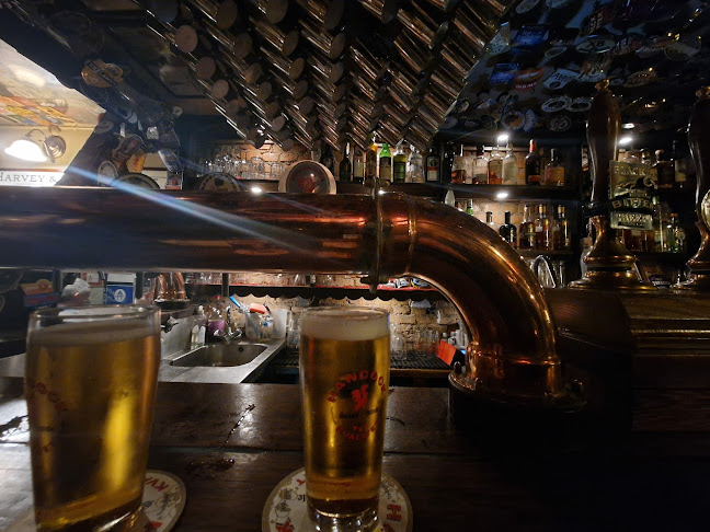 Charlie's Bar - Gastronomi og hotelvirksomhed