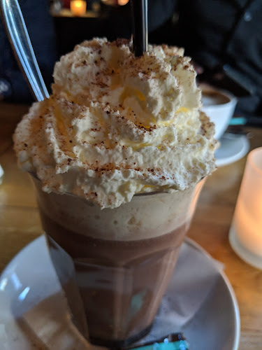 Comentarii opinii despre Café Sidewalk