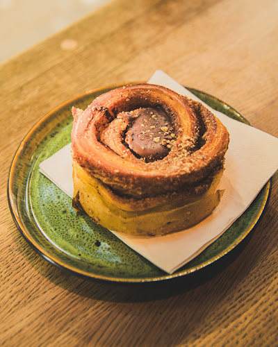 Comentarii opinii despre Emmerys