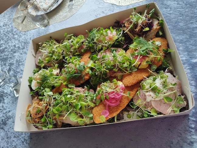 Comentarii opinii despre MOS Madhus