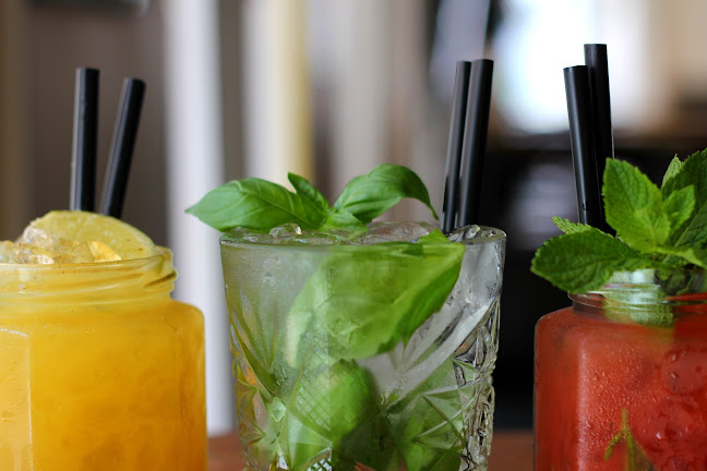 Comentarii opinii despre Urban Bar