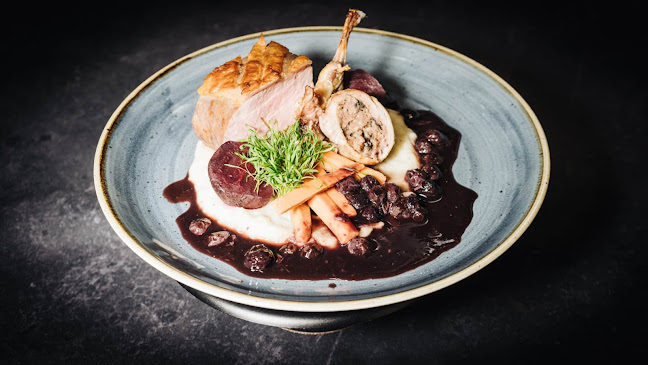 BIRKKJÆR - Gastronomi og hotelvirksomhed