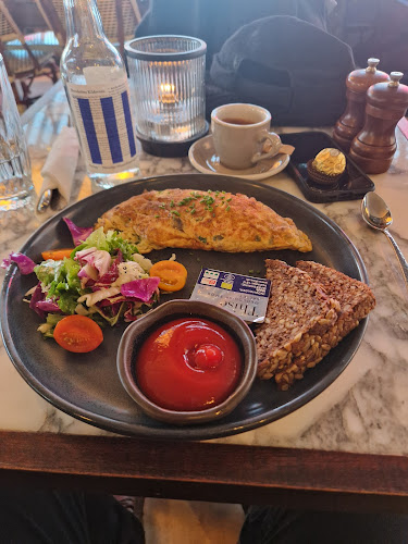 Comentarii opinii despre Mojoe Kitchen & Bar