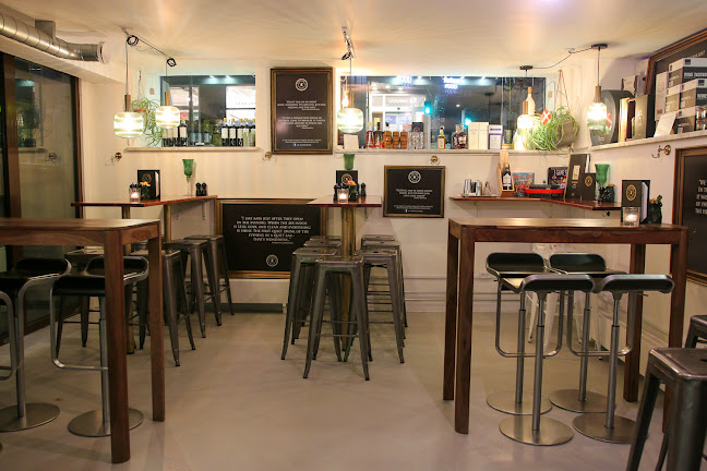 Rum Club - Gastronomi og hotelvirksomhed