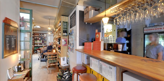 Løve’s Bog- og Vincafé - Gastronomi og hotelvirksomhed