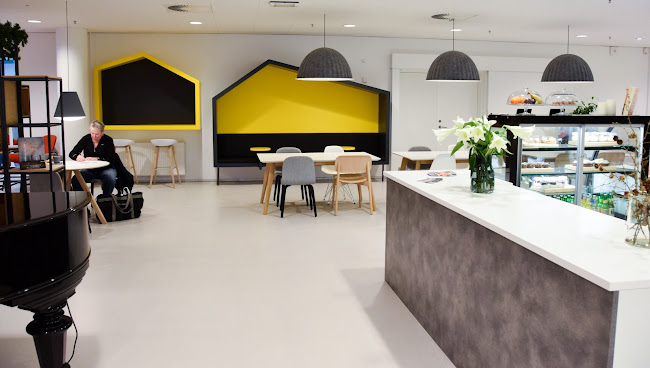 Opinii despre Cafe Lige efter bogen - Hjørring Biblioteks café în Hjørring - Gastronomi og hotelvirksomhed