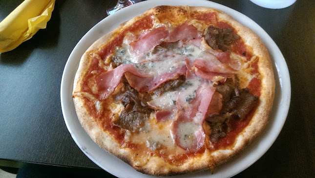 Comentarii opinii despre Martin's Cantina