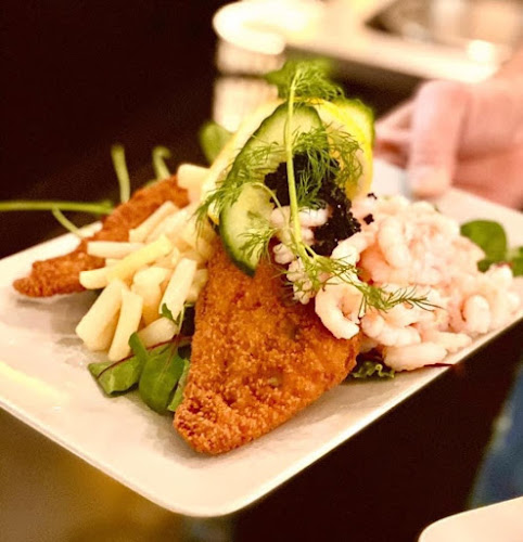 Opinii despre Den Glade Pingvin în Struer - Gastronomi og hotelvirksomhed