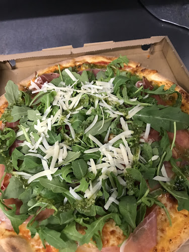 Tune Pizza & Kebabhouse - Gastronomi og hotelvirksomhed