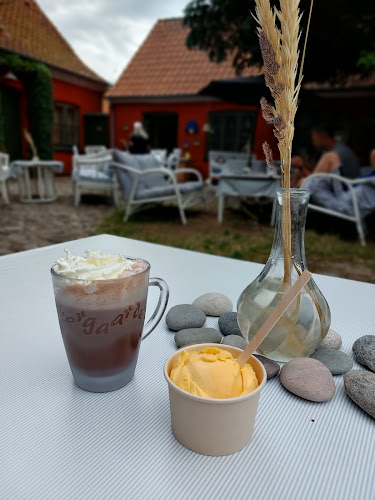Snedkergaarden iscafe - Gastronomi og hotelvirksomhed