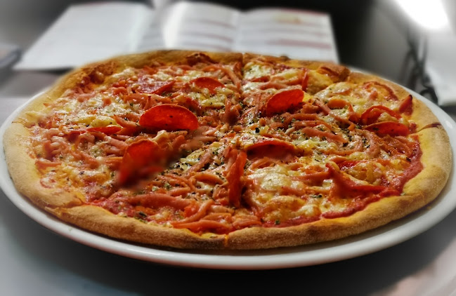 Opinii despre Tjæreborg Pizza în Tjæreborg - Gastronomi og hotelvirksomhed