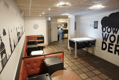 Down Wonder kollegie Bar