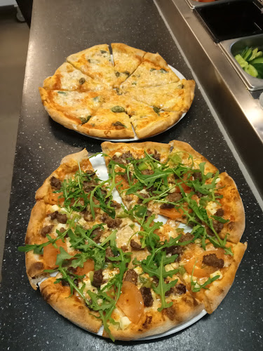 Byens Pizza House - Gastronomi og hotelvirksomhed