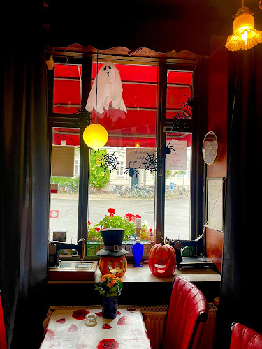 Cafe Lille Peter - Gastronomi og hotelvirksomhed