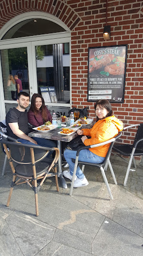 Cafe Cosy - Gastronomi og hotelvirksomhed