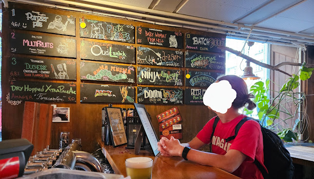 Opinii despre Amager Bryghus Taproom Bryggen în København - Gastronomi og hotelvirksomhed