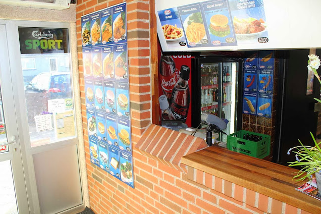 Opinii despre Grill-Huset în Spøttrup - Gastronomi og hotelvirksomhed