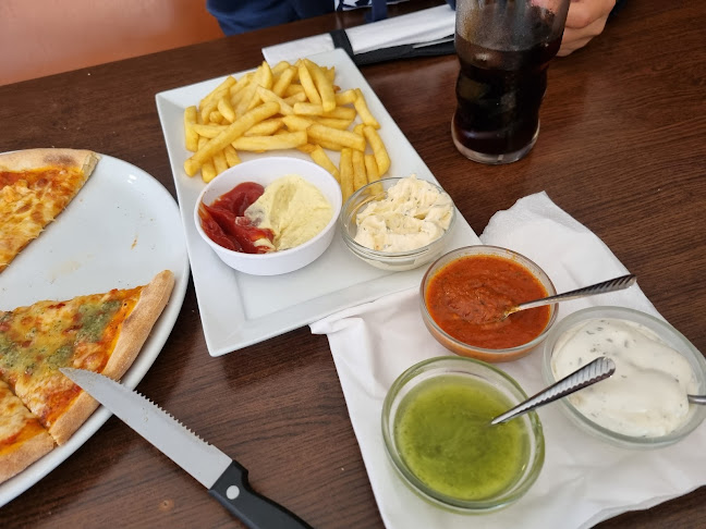 Opinii despre Sason-Pizza&Steakhouse în Brønderslev - Gastronomi og hotelvirksomhed