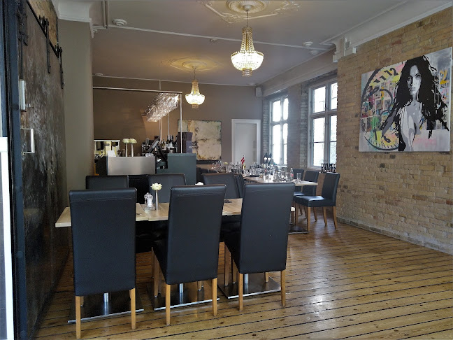 Comentarii opinii despre Restaurant Upstairs